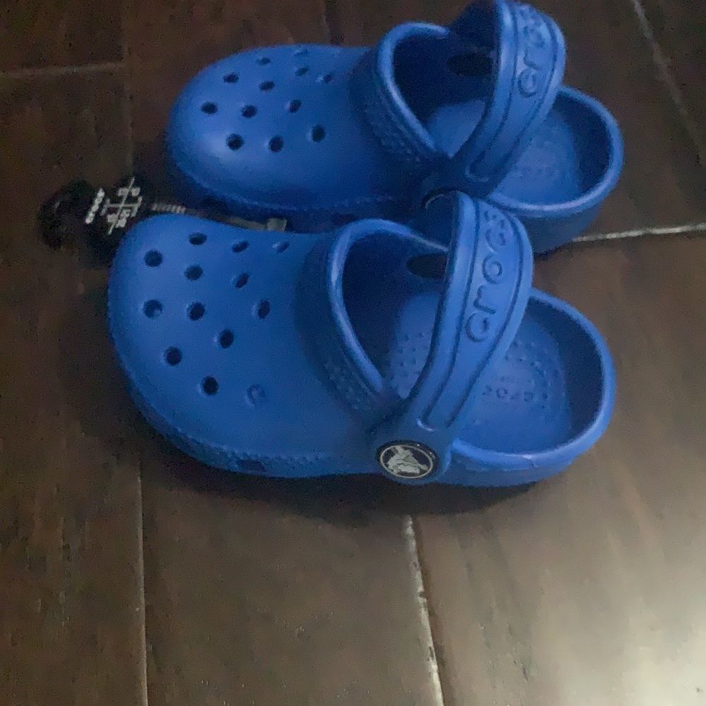 Crocs Classic Clogs - Picture 3 of 3